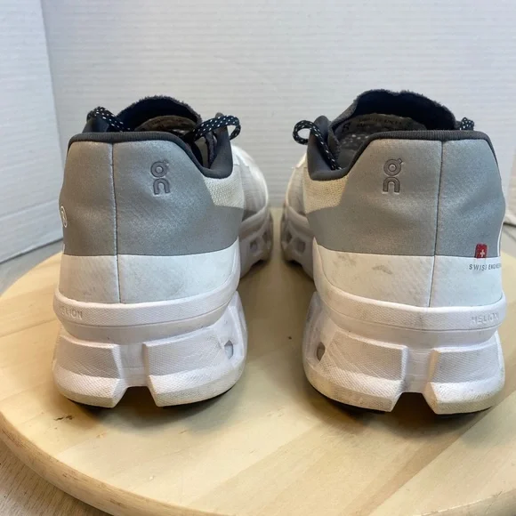 On Cloudmonster Men’s Gray/White Running Shoes, Size 11.5

Tbo#044 - Picture 3 of 8